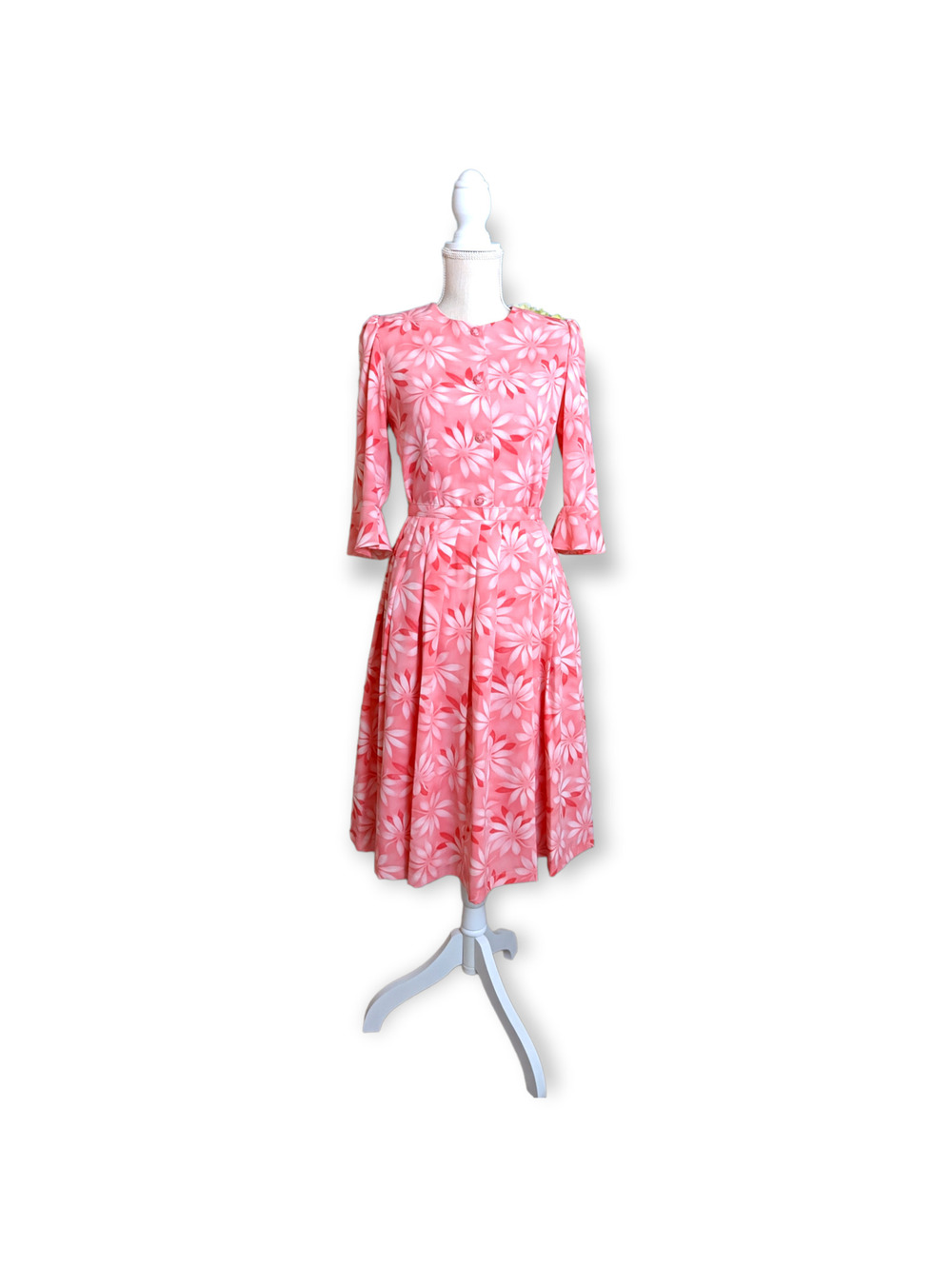 1980s Pink Silk Chiffon Two Piece Blouse and Pleated Skirt Set